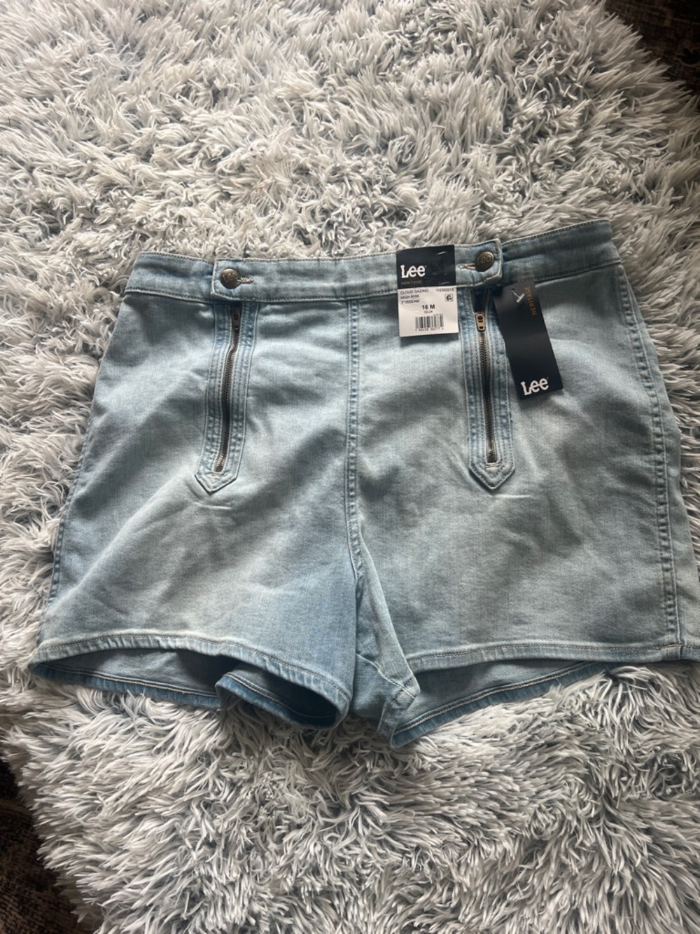 Lee Heritige High Rise Denim short NWT 16M